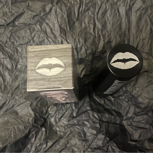 Necromancy Cosmetica Segunda Plaga Vegan Handcrafted Lipstick Imported (BNIB) - Picture 6 of 10